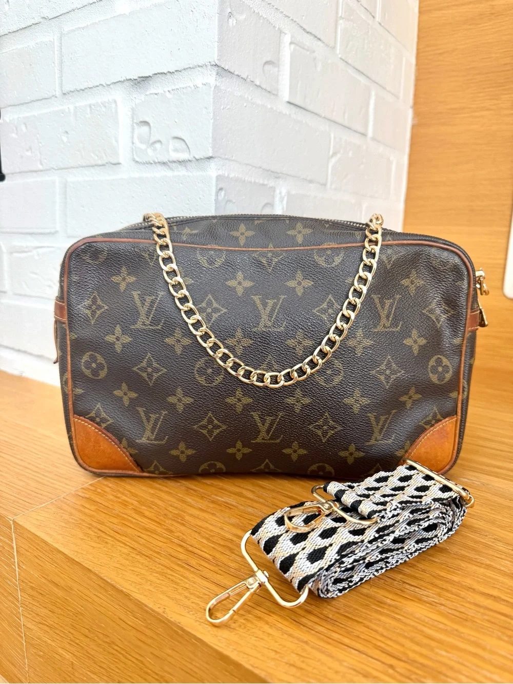 Louis Vuitton Authentic Vintage Compiegne Monogram Clutch / Shoulder Bag